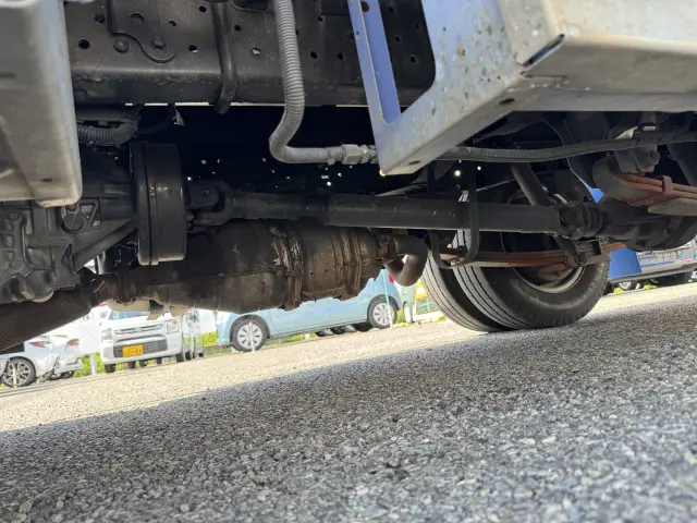 いすゞ エルフ TPG-NHR85AN(2WD)の写真43