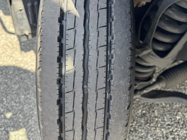 いすゞ エルフ TPG-NHR85AN(2WD)の写真48