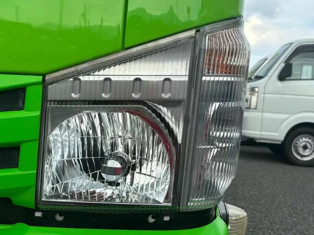 いすゞ エルフ TPG-NHR85N(2WD)の写真10