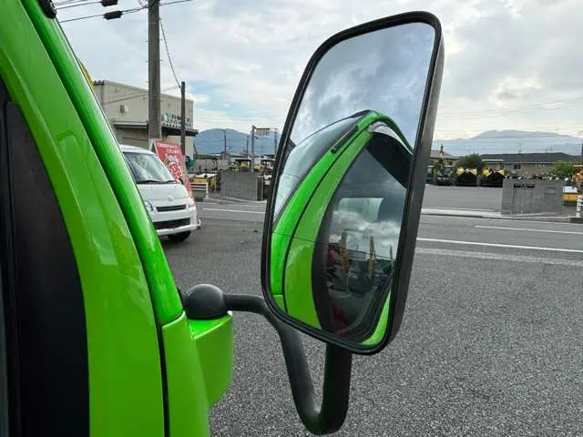 いすゞ エルフ TPG-NHR85N(2WD)の写真12