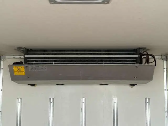 いすゞ エルフ TPG-NHR85N(2WD)の写真16