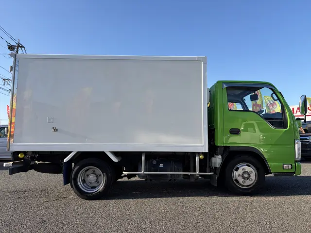 いすゞ エルフ TPG-NHR85AN(2WD)の写真4