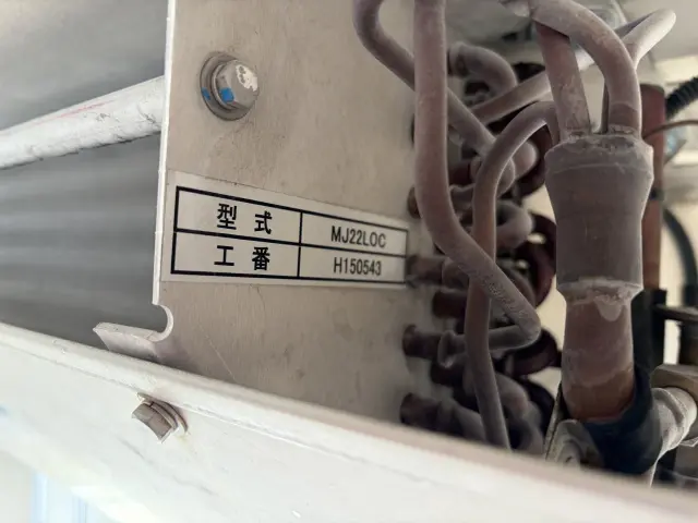 いすゞ エルフ TPG-NHR85AN(2WD)の写真17