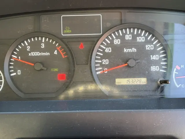 いすゞ エルフ TPG-NHR85AN(2WD)の写真27