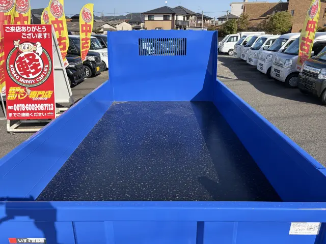 いすゞ エルフ 2RG-NKR88AD(4WD)の写真7