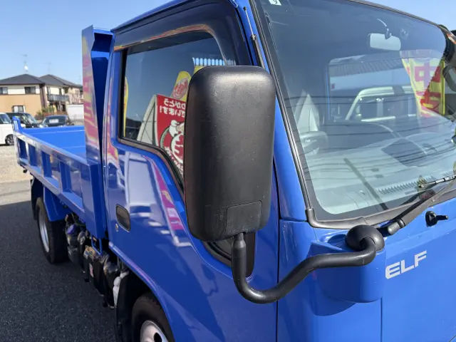 いすゞ エルフ 2RG-NKR88AD(4WD)の写真10