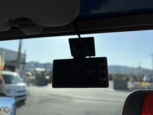 いすゞ エルフ 2RG-NKR88AD(4WD)の写真19