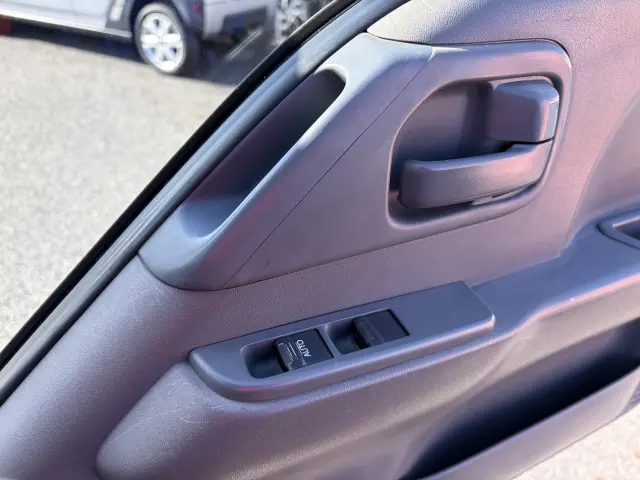 いすゞ エルフ 2RG-NKR88AD(4WD)の写真30