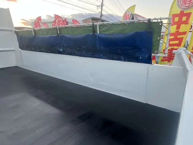 いすゞ エルフ TPG-NKR85AD(2WD)の写真14