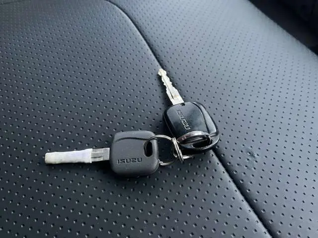 いすゞ エルフ TPG-NKR85AD(2WD)の写真50