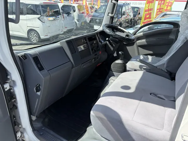 いすゞ エルフ TRG-NLS85AN(4WD)の写真15