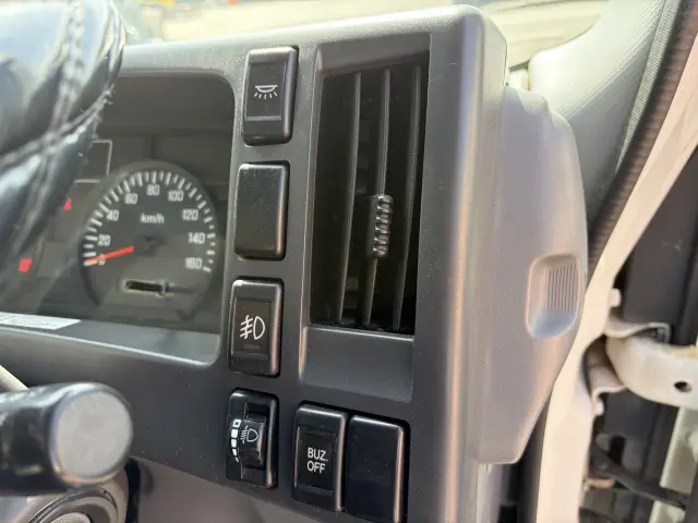 いすゞ エルフ TRG-NLS85AN(4WD)の写真22