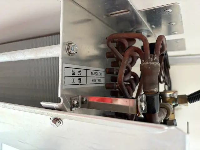 いすゞ エルフ TPG-NHR85AN(2WD)の写真17