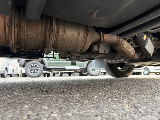 いすゞ エルフ TPG-NHR85AN(2WD)の写真31