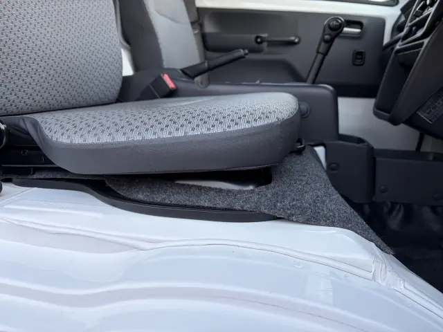 スズキ キャリイ 3BD-DA16T(2WD)の写真24
