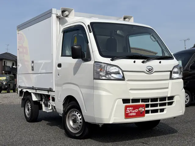 ダイハツ ハイゼットトラック EBD-S500P(2WD)の写真4