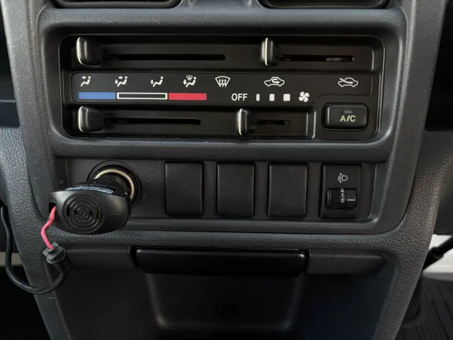 日産 クリッパートラック EBD-DR16T(2WD)の写真23
