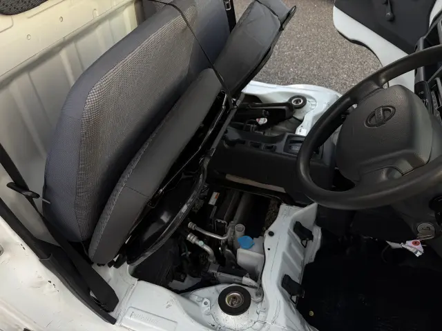 日産 クリッパートラック EBD-DR16T(2WD)の写真33