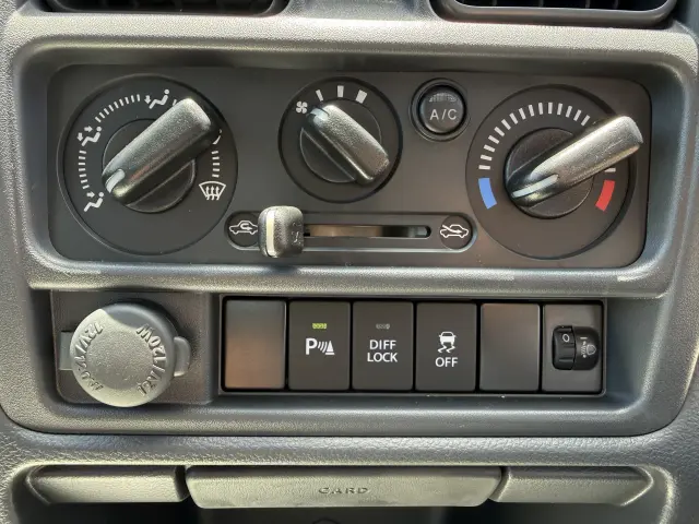 スズキ キャリイ 3BD-DA16T(4WD)の写真26