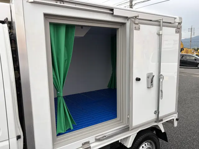 スズキ キャリイ 3BD-16T(4WD)の写真17