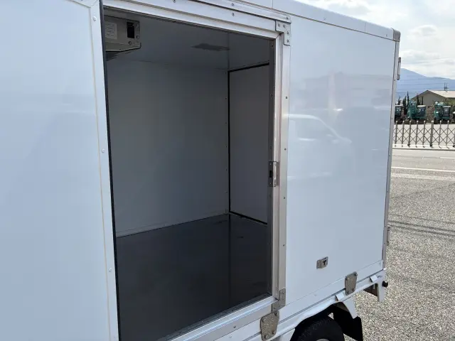 日産 クリッパートラック EBD-DR16T(2WD)の写真16