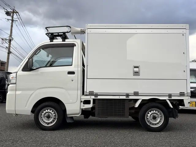 ダイハツ ハイゼットトラック EBD-S500P(2WD)の写真10