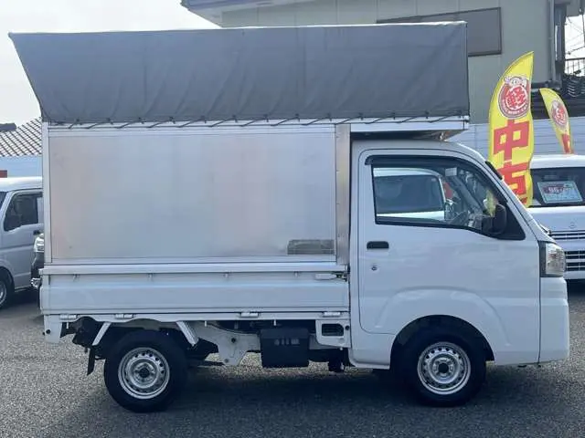ダイハツ ハイゼットトラック EBD-S500P(2WD)の写真6