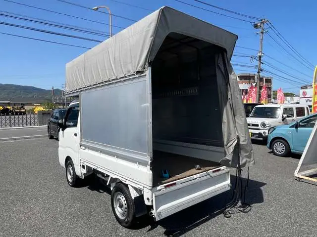 ダイハツ ハイゼットトラック EBD-S500P(2WD)の写真12