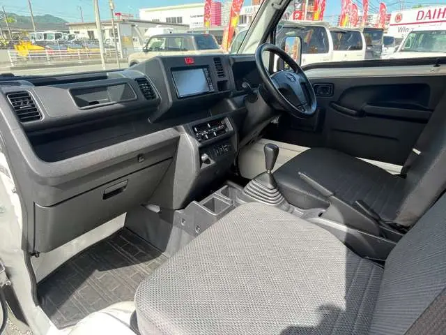 ダイハツ ハイゼットトラック EBD-S500P(2WD)の写真35