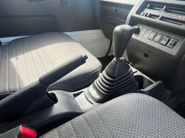 ダイハツ ハイゼットトラック EBD-S500P(2WD)の写真36