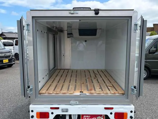 スズキ キャリイ 3BD-DA16T(2WD)の写真10