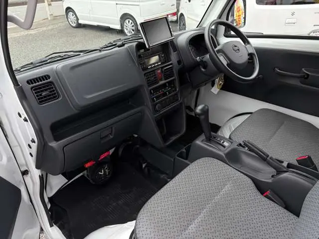 日産 クリッパートラック EBD-DR16T(2WD)の写真30