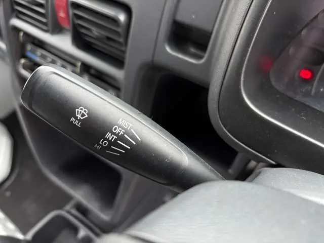 日産 クリッパートラック EBD-DR16T(2WD)の写真32