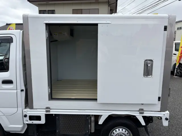 スズキ キャリイ 3BD-DA16T(2WD)の写真9