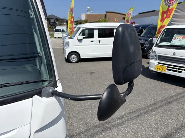 日産 アトラス TRG-FEA2W(2WD)の写真24