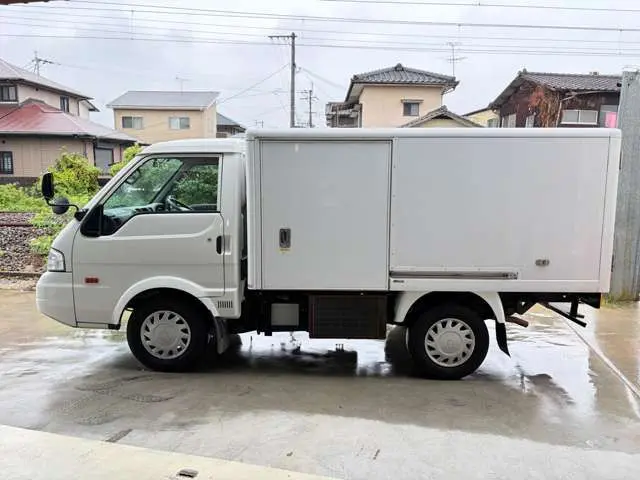 マツダ ボンゴトラック DBF-SLP2T(2WD)の写真5