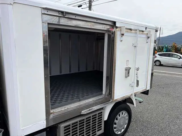 マツダ ボンゴトラック DBF-SLP2T(2WD)の写真24