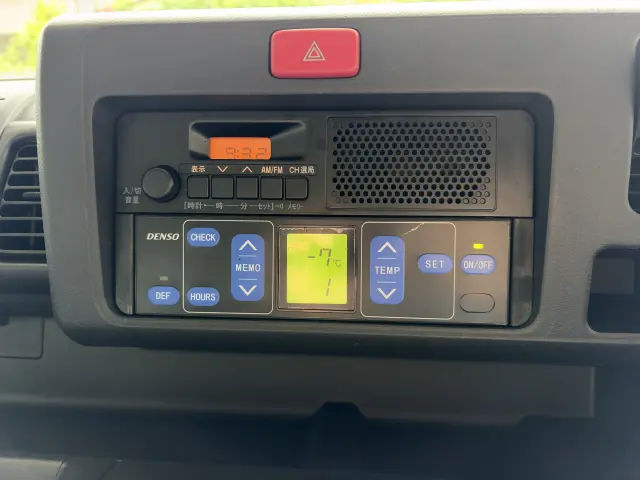 ダイハツ ハイゼットトラック EBD-S500P(2WD)の写真30