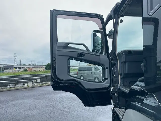 三菱 スーパーグレート QKG-FV50VX(6x4)の写真22