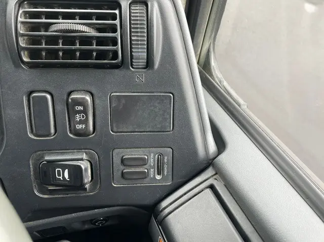 三菱 スーパーグレート QKG-FV50VX(6x4)の写真35