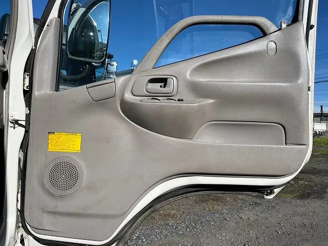 日野 デュトロ PB-XZU421M(2WD)の写真25