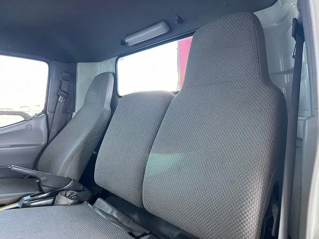 日野 デュトロ PB-XZU421M(2WD)の写真30