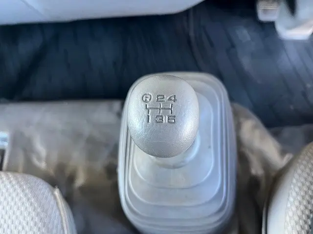 日野 デュトロ PB-XZU421M(2WD)の写真33