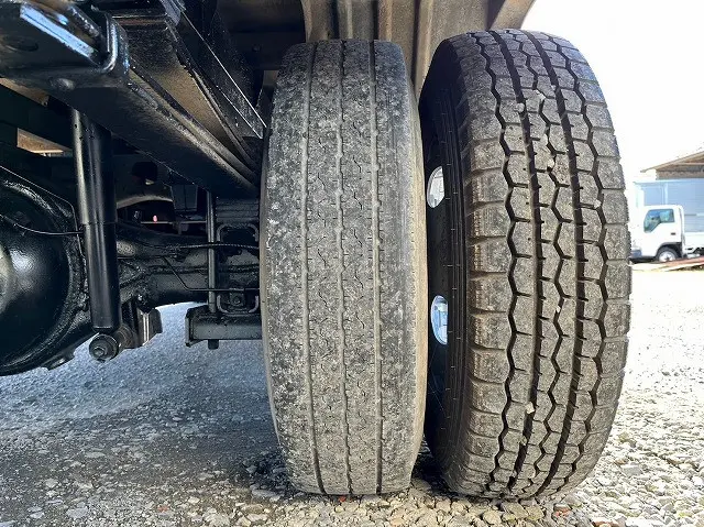 日野 デュトロ PB-XZU421M(2WD)の写真43