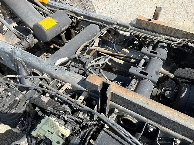 三菱 キャンター TKG-FBA60(2WD)の写真19