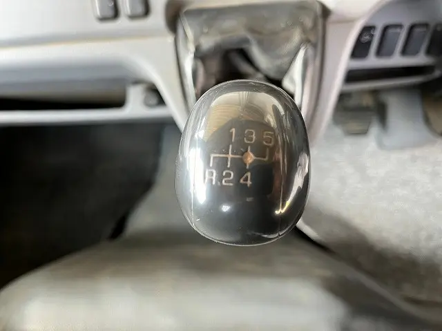 三菱 キャンター TKG-FBA60(2WD)の写真29