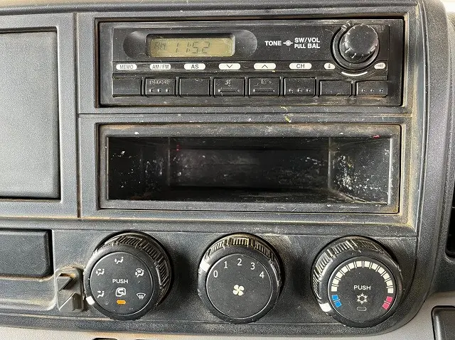 三菱 キャンター TKG-FBA60(2WD)の写真31