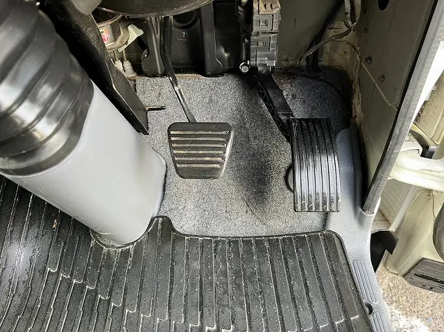 三菱 キャンター TKG-FBA20(2WD)の写真25
