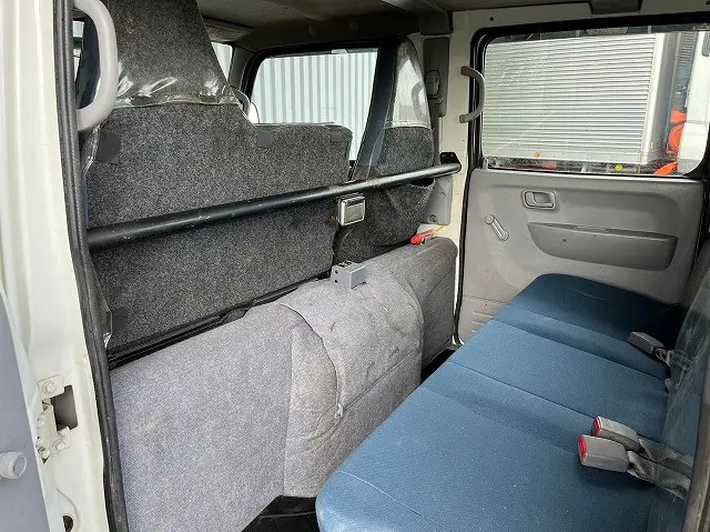 三菱 キャンター TKG-FBA20(2WD)の写真37