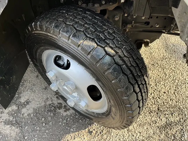 三菱 キャンター TKG-FBA20(2WD)の写真48